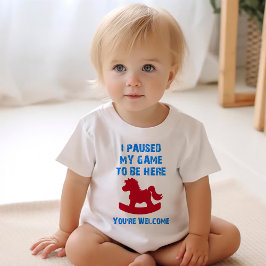 ここにいるためにゲームを一時停止した (ジュニア) Tシャツ