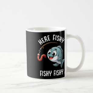 ここにいるよ フィッシング 面白い ワーム かわいい 魚 釣り人 コーヒーマグカップ