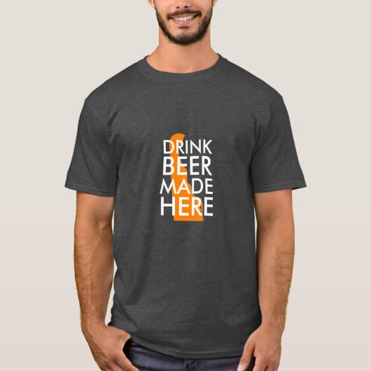 ここに作られる飲み物ビール Tシャツ (正面)