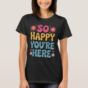 ここに来てくれて嬉しい グルービーレトロ感性 女性Tシャツ Tシャツ