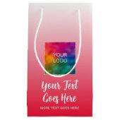 ここに独自のロゴを作成する赤いテンプレート スモールペーパーバッグ (正面)