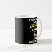 ここに素晴らしい人が時々現れる コーヒーマグカップ (正面右)