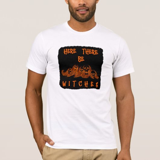ここに魔女のTシャツがある Tシャツ (正面)