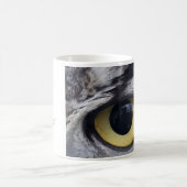 "ここに"、スティーブンのオオカミの芸術見ています コーヒーマグカップ (中央)