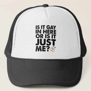 ここはゲイがいるから?それとも私だけ?LGBTプライド キャップ
