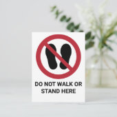 ここを歩いたり立ったりしないで、禁止標識 ポストカード (スタンド正面)