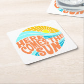 ここ来でサンTー、レトロスタイル、ヒッピースタイル スクエアペーパーコースター (アングル)