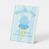 こちらはスクープのアイスクリーム夏のベビーシャワー 台座サイン (正面)