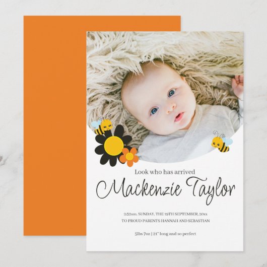 こちらを見て 新しい赤ちゃんハチをテーマにしたお知らせ 招待状 (正面/裏面)