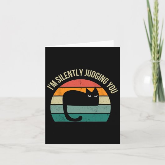 こっそりと貴方をジャッジ中 - ヴィンテージ レトロ 面白いブラ カード (正面)