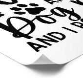 ことわざおもしろいおばと犬の母の2つのタイトルを持っている ポスター (角)