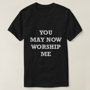 ことわざおもしろいのシャツを礼拝してくれユーモアのあるる Tシャツ