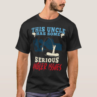 このおじさんは釣り好きにトラブルを抱えてるってよ メンズ Tシャツ