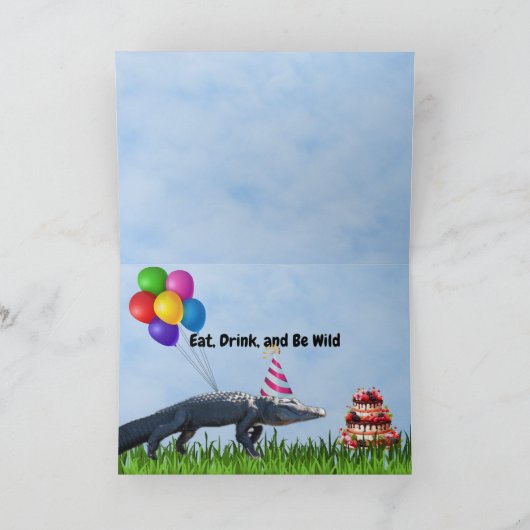 このおもしろいゲーターハッピーバースデーカードのカスタマイズ カード (内部)