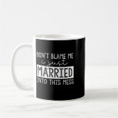 このめちゃくちゃな結婚生活に私が責任持てません 面白い コーヒーマグカップ (左)