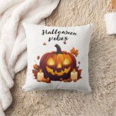 このイラストレーションはハロウィーンのシーンファイルを展示する クッション (ブランケット)