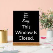 このウィンドウは閉じている白黒文字ロゴ アクリルサイン (ウェディング)