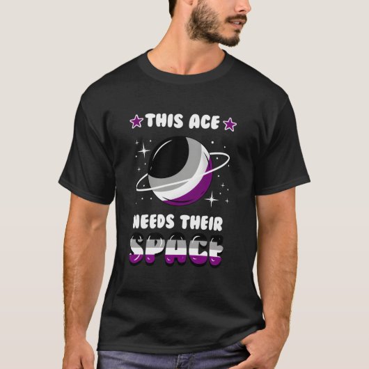 このエースは彼らの宇宙エースプライド Tシャツ (正面)