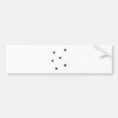 このシャツの持つ穴の数を減らす バンパーステッカー (正面)