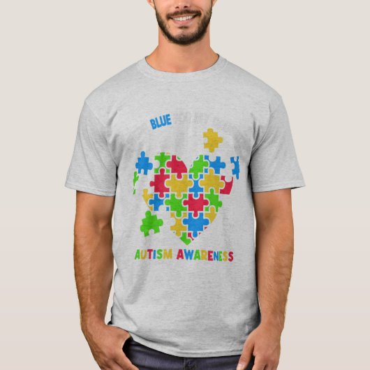 このシャツをAuthistics Awarence Monthと Tシャツ (正面)