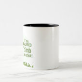 このステッキに登ることに気が付いたおもしろい、コアカッコいいラ ツートーンマグカップ (中央)