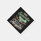 このセノリータはマルガリータが必要 – マルガリータ愛好家 スタンダードカクテルナプキン (角)