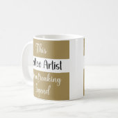 このタトゥーの芸術家は伝説のギフトの中で恐ろしくおもしろいなる コーヒーマグカップ (正面左)