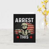 このトランプ2024有罪判決を受けたフェロン・トランプ・アレスを逮捕する カード (黄色い花)