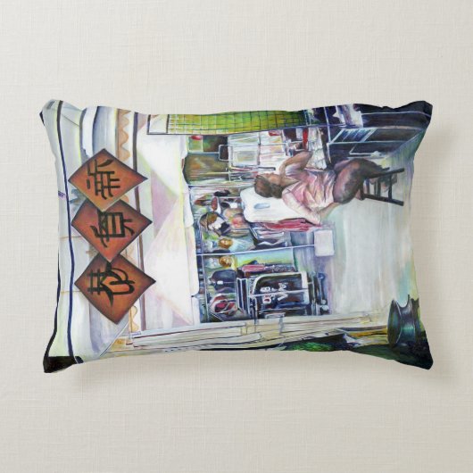 このドラゴンは来訓練車輪を持ってるのか? アクセントクッション (正面)