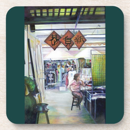 このドラゴンは来訓練車輪を持ってるのか? コースター (正面)