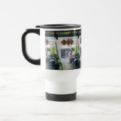 このドラゴンは来訓練車輪を持ってるのか? トラベルマグ (左)