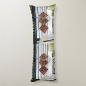 このドラゴンは訓練来車輪付きですか? ボディピロー (裏面 (縦))