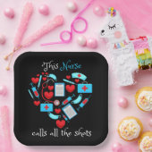 このナースはすべてのショットを呼び出す ペーパープレート (パーティー)