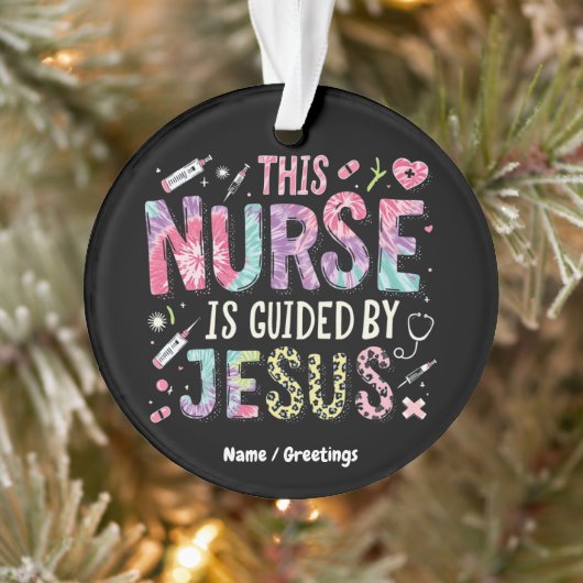 このナースはイエスの信仰に満ちた賜物に導かれる オーナメント (ツリー)