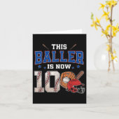 このバッターは今10歳の誕生日を迎えた、野球10歳のお誕生日 カード (黄色い花)