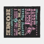 このバレルレーサーが回転する可能性のある場所 フリースブランケット (正面(横))