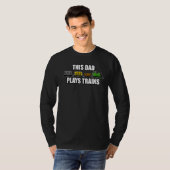 このパパ遊は父の日の蒸しモダン列車 Tシャツ (正面フル)