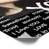 このパーソナライズされた「愛する者」カップルのポスター ポスター (角)