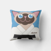 このピロー空手カットパーソナライズされた クッション (裏面)