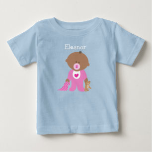 このピンクのベビーワンピースT型をパーソナライズ ベビーTシャツ