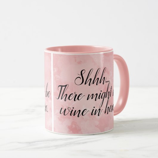 このピンクの水色にワインおもしろいがあるかもしれない マグカップ (正面右)