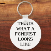 このフェミニスト キーホルダー (正面)