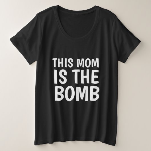 このママは爆弾のTシャツにプラスのサイズ プラスサイズTシャツ (デザイン正面)