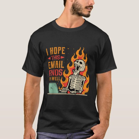 このメールを見てデザインの冗談が好おもしろいい Tシャツ (正面)