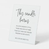 このモダンロウソクは愛する記憶に燃え結婚る 台座サイン (正面)