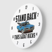 このヤギに背を向け蹴る ラージ壁時計 (傾斜)