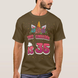 このユニコーンは35歳35歳の少女35歳 Tシャツ