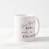 このリングや輪は私を書道に見せ婚約したる コーヒーマグカップ (正面右)