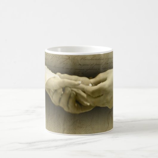 このリングを使って、愛を結婚するロマンチックなヴィンテージ コーヒーマグカップ (中央)