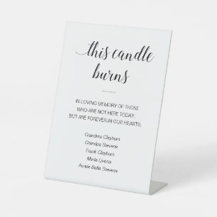 このロウソクはメモリアルの名前で燃え結婚る 台座サイン